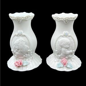 2 pieces of 1994 Vintage Precious Moments Unity Candle new condition.